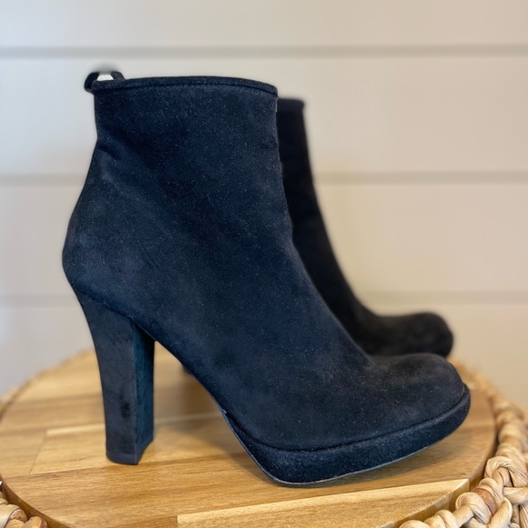 Pedro Garcia Black Suede Ankle Boots - Picture 3 of 6